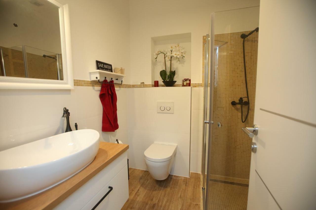 Apartman Delux Brkic Apartment Lozovac Exterior foto